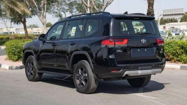 Toyota Land Cruiser LAND CRUISER GR SPORT 3.5L BLACK
