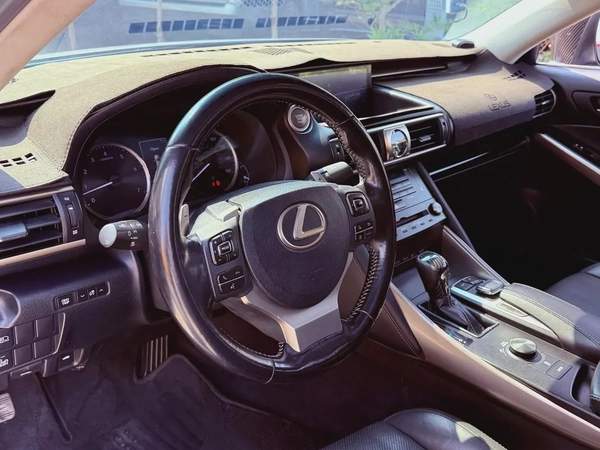 2017 Lexus IS 300 - American Specs