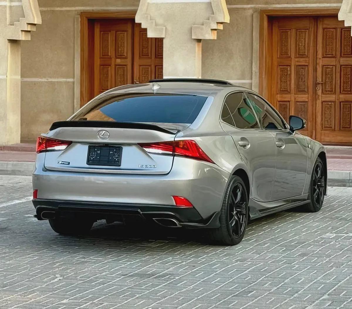 2017 Lexus IS 300 - American Specs-13-13
