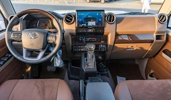 Toyota Land Cruiser 70 LC 76 2.8 DIESEL AT