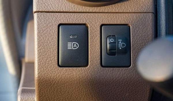 Toyota Land Cruiser 70 LC 76 2.8 DIESEL AT