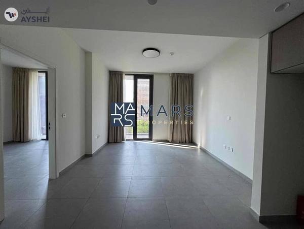 The Cozy & Lavish 1BHK Apartment in Boulevard Aljada