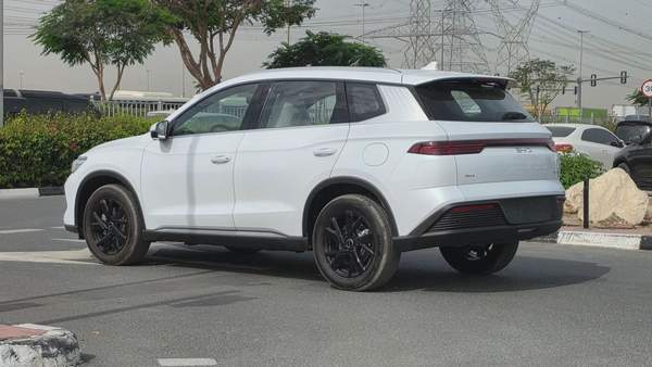 BYD SEALION 5 Design DM-i (White)