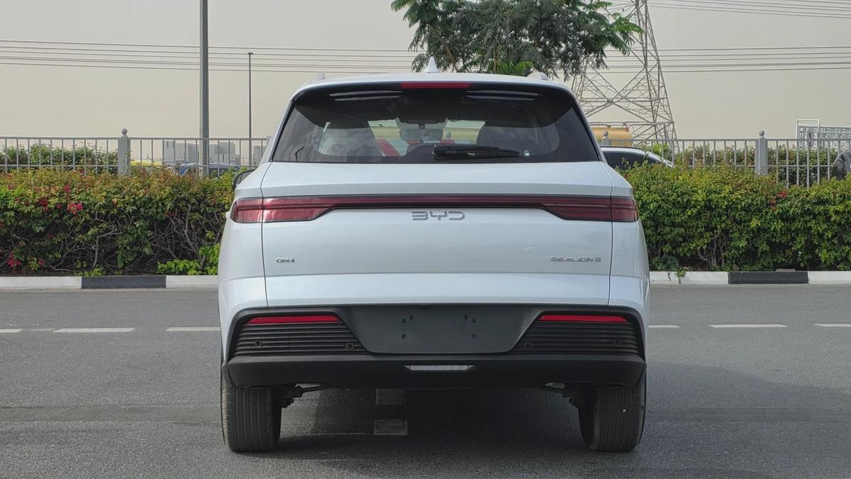 BYD SEALION 5 Design DM-i (White)-6-6