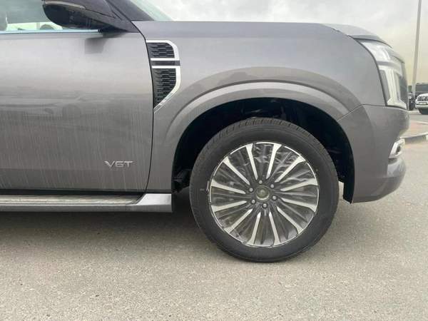 Nissan Patrol PLATINIUM WITH BLACK ROOF 2026