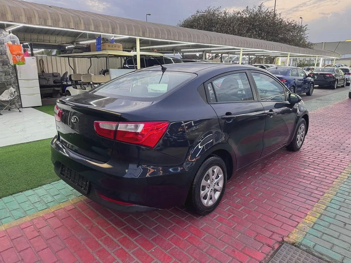 Kia Rio Base-6-6