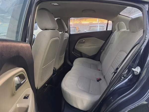 Kia Rio Base