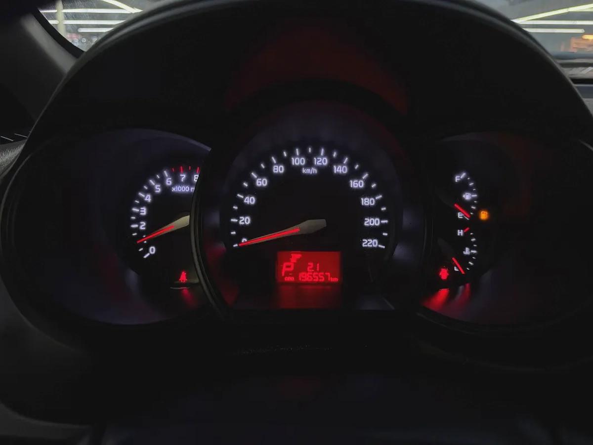 Kia Rio Base-12-12