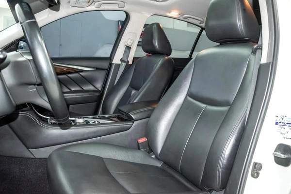 Infiniti Q50 Turbo