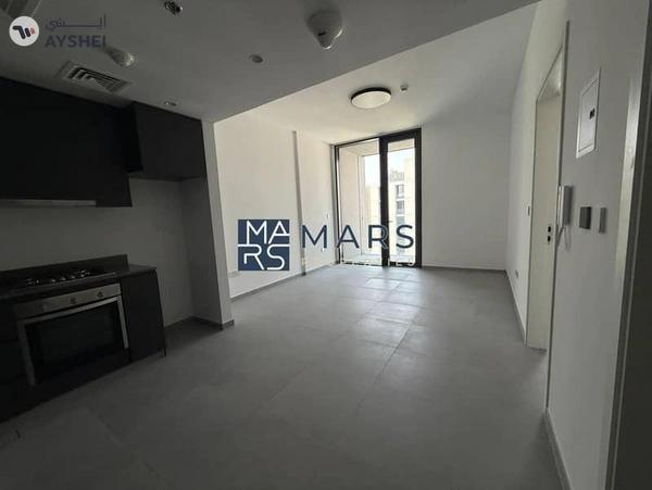 Brand New 1BHK | Balcony with storage | Smart home | 2 Bathrooms