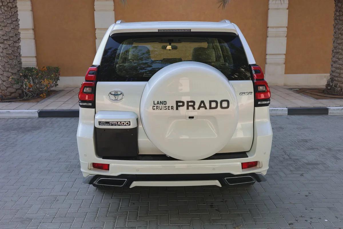 TOYOTA PRADO GXR V6 4.0L - GCC SPECS - UNDER WARRANTY - FULL SERVICE HISTORY - ACCIDENT FREE --7-7