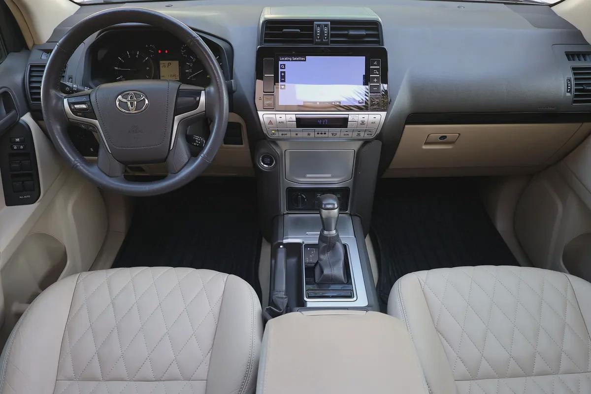 TOYOTA PRADO GXR V6 4.0L - GCC SPECS - UNDER WARRANTY - FULL SERVICE HISTORY - ACCIDENT FREE --14-14