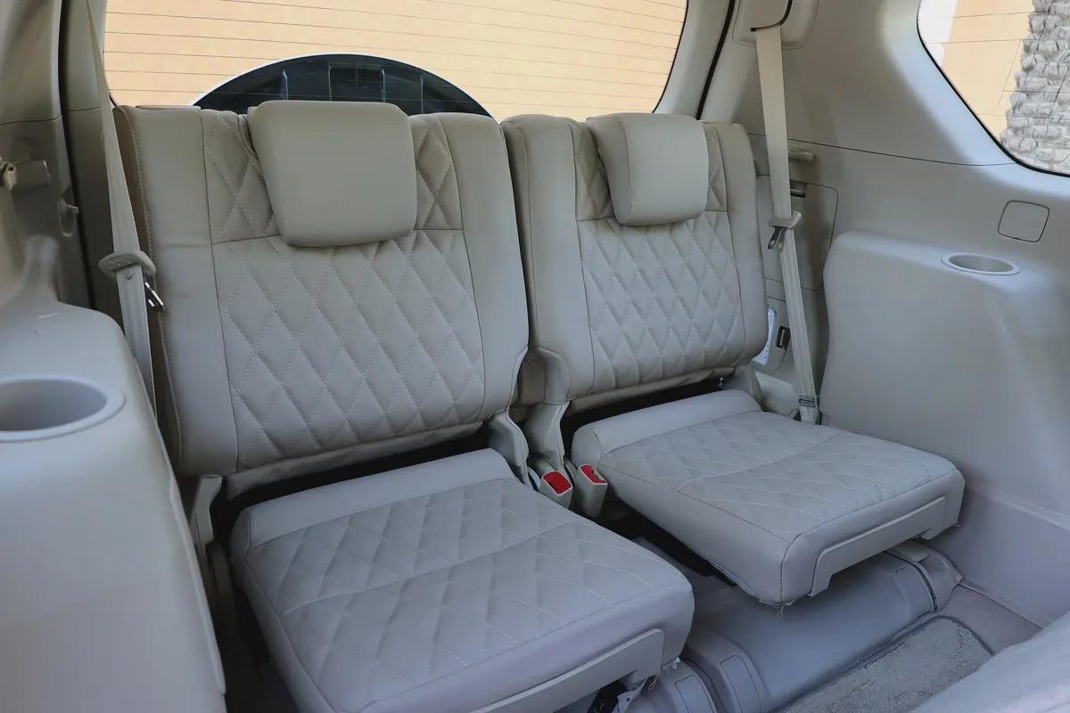 TOYOTA PRADO GXR V6 4.0L - GCC SPECS - UNDER WARRANTY - FULL SERVICE HISTORY - ACCIDENT FREE --19-19