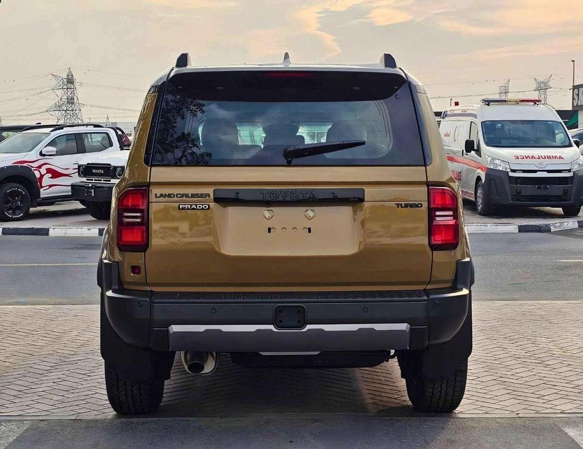 Toyota Prado TURBO ADVENTURE DUAL TONE / 2.4L PETROL A/T V4 / HIGH OPTION WITH RADAR (CODE # PADV1T )-3-3