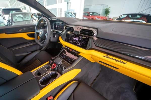 Lamborghini Urus SE | 2025 | 0 km | Carbon Fiber