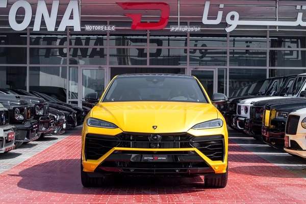 Lamborghini Urus SE | 2025 | 0 km | Carbon Fiber