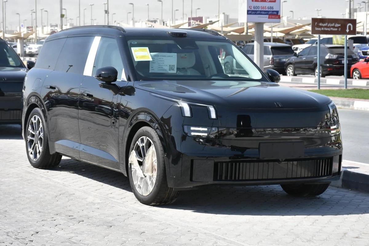 LYNK & CO 900 EMP 2025 | BLACK-12-12