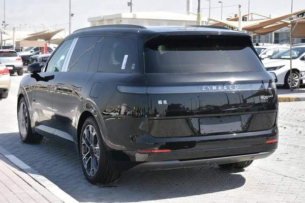 LYNK & CO 900 EMP 2025 | BLACK