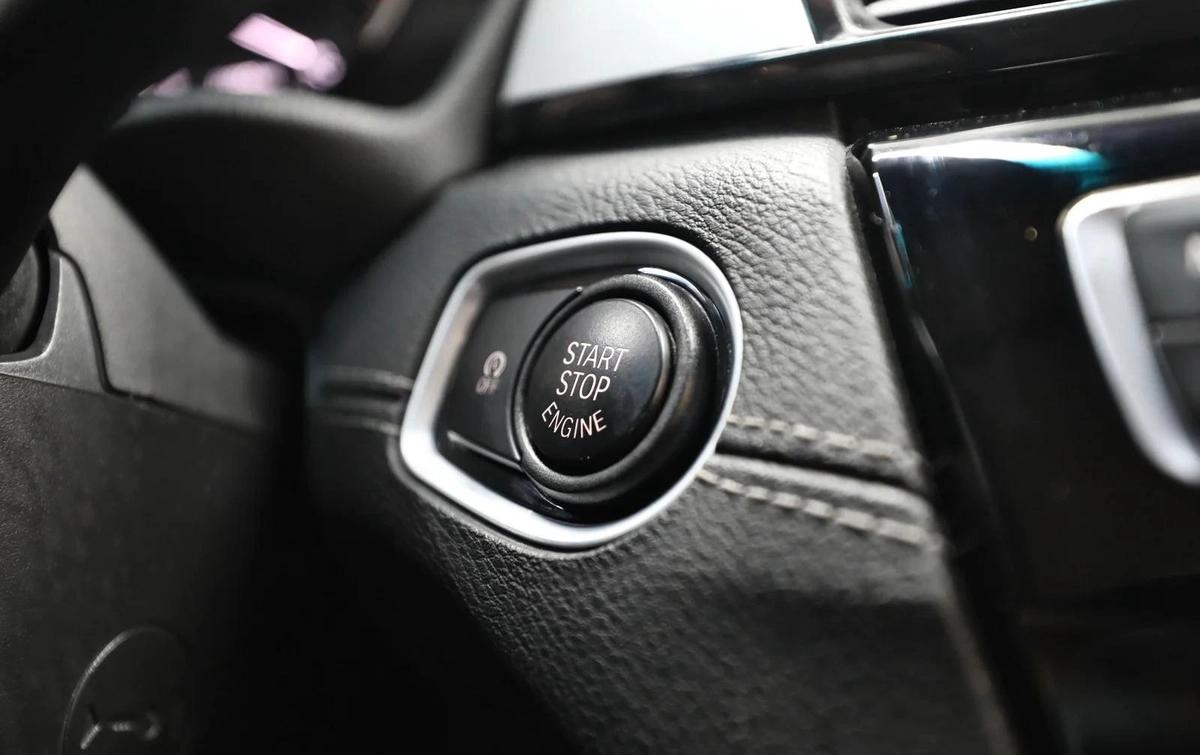 GCC | X2 sDrive 20i | 1050 AED Monthly Installment | Free Insurance and Registration-7-7