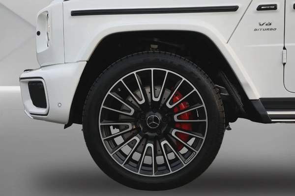 2025 MERCEDES BENZ G63 AMG - FULLY LOADED -BRAND NEW