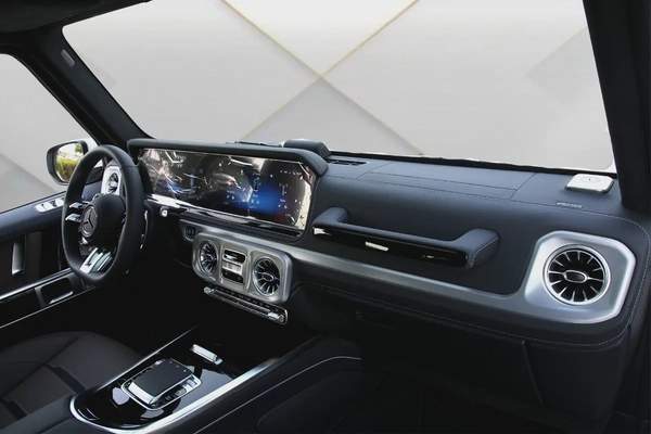 2025 MERCEDES BENZ G63 AMG - FULLY LOADED -BRAND NEW