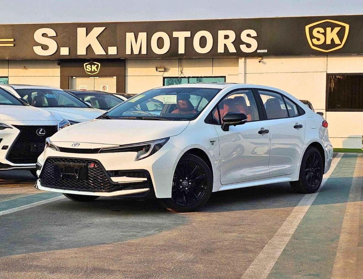 Toyota Levin GR SPORTS HYBRID / 1.8L V4 / 360*CAMERA / LEATHER SEATS / SUNROOF (CODE # TLHGR)-0-0