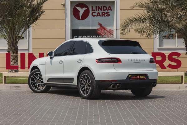 Porsche Macan S