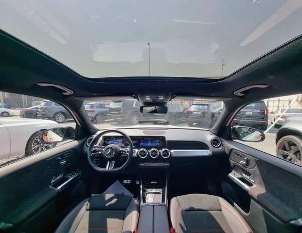 Mercedes-Benz GLB 200 GLB 200 AMG SUV 7 Seater Under Warranty 2025 GCC