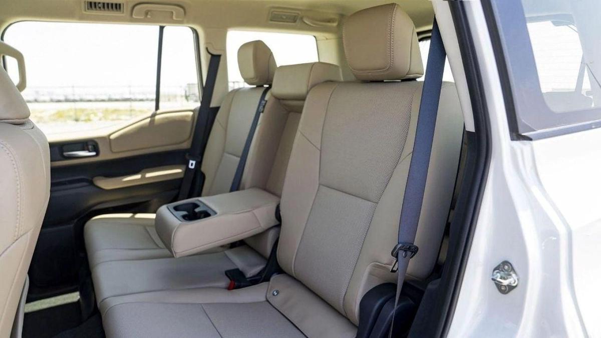 Toyota Prado TOYOTA PRADO 250 TXL 2.8D AT MY2025 - WHITE-10-10