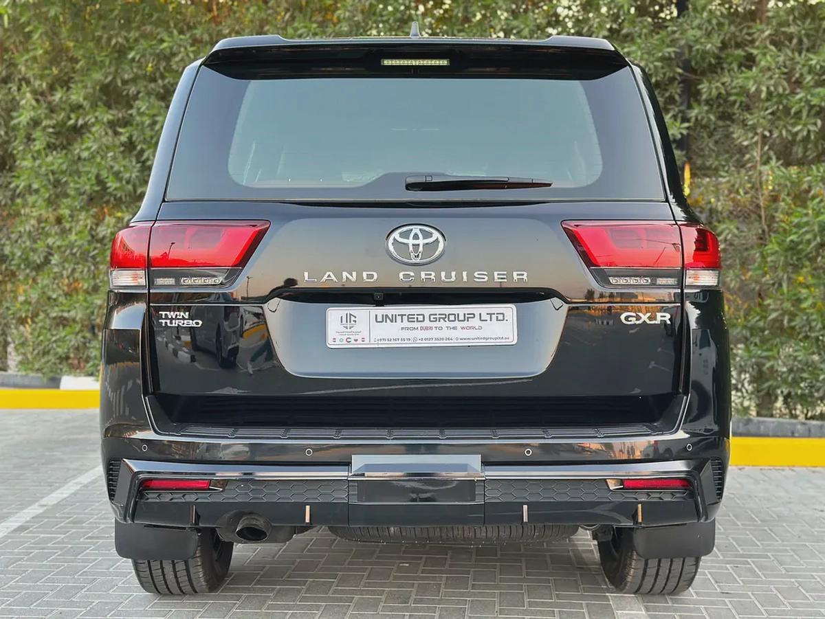 Toyota Land Cruiser GXR-5-5