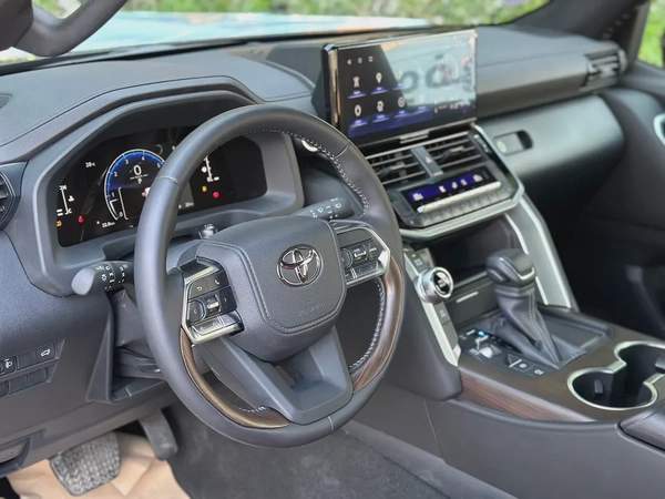 Toyota Land Cruiser GXR