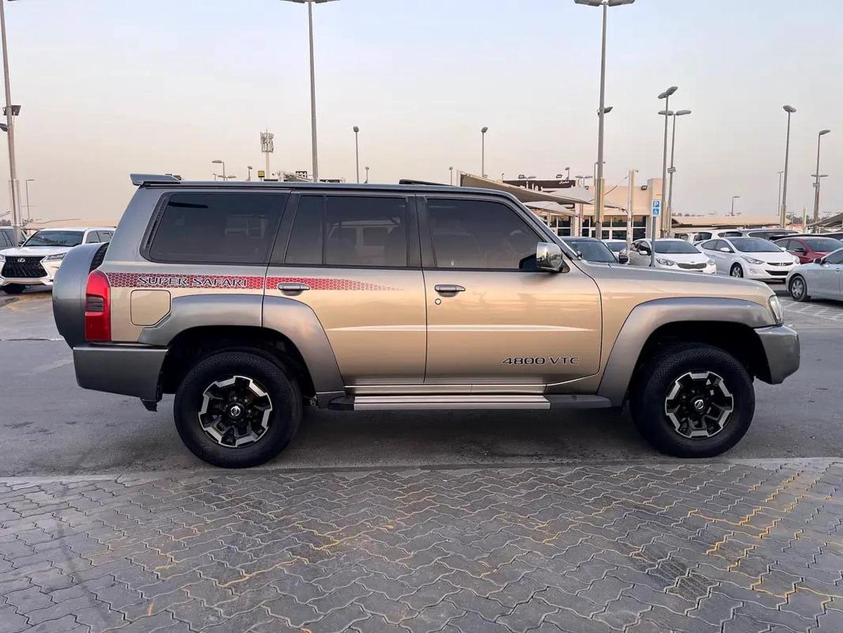 نيسان بترول سوبر سفاري Nissan Patrol Safari Super Safari 2021 - GCC Specs - Pristine Condition-11-11