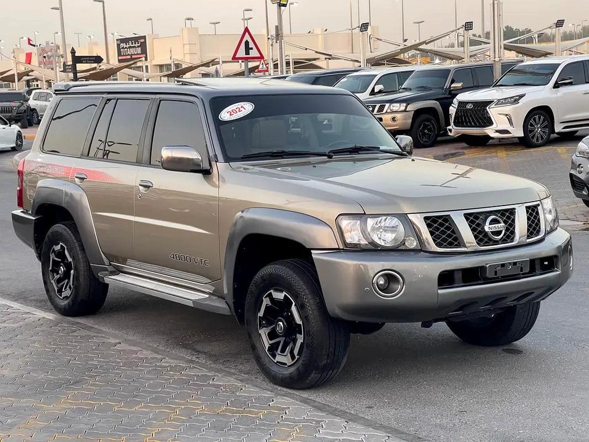 نيسان بترول سوبر سفاري Nissan Patrol Safari Super Safari 2021 - GCC Specs - Pristine Condition-14-14