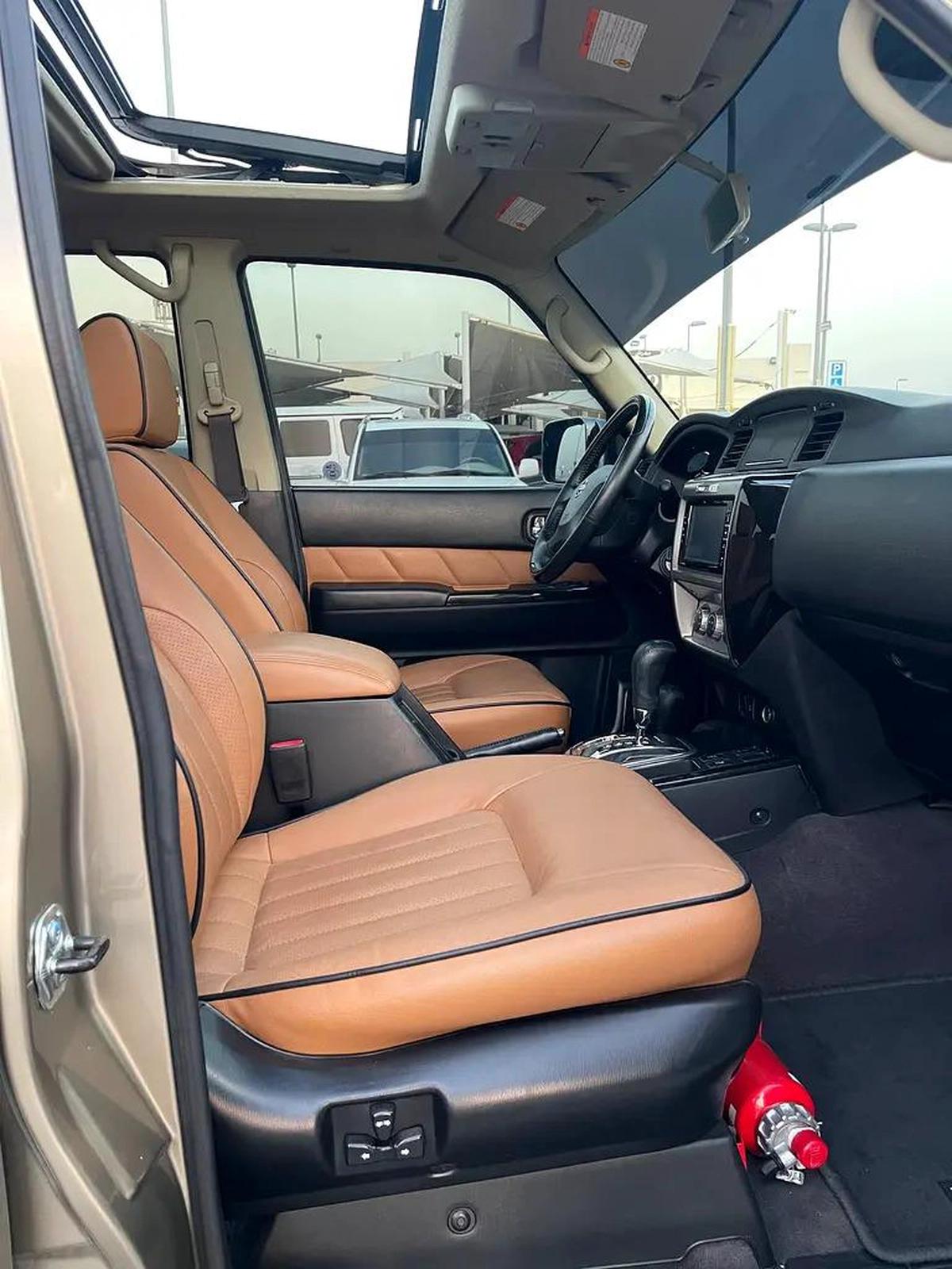 نيسان بترول سوبر سفاري Nissan Patrol Safari Super Safari 2021 - GCC Specs - Pristine Condition-6-6
