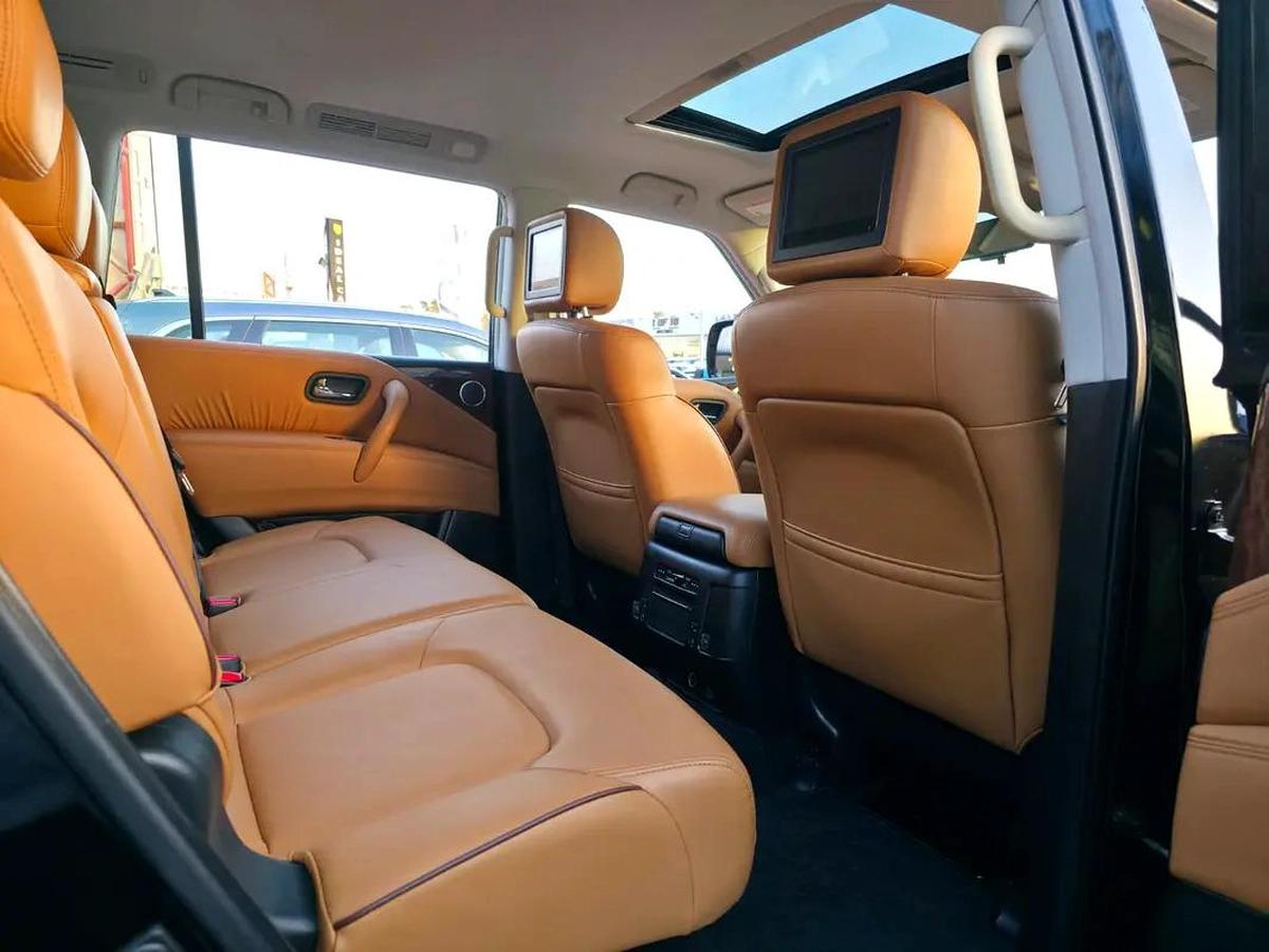 Nissan Patrol SE Platinum V6 Full Option Original Paint Gcc Single Owner Well Maintained In Company-7-7