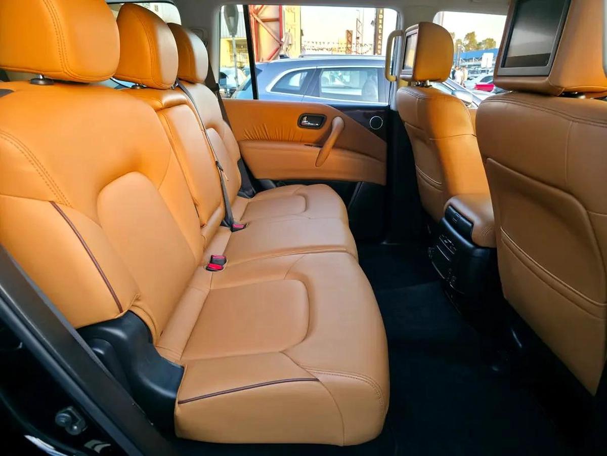 Nissan Patrol SE Platinum V6 Full Option Original Paint Gcc Single Owner Well Maintained In Company-8-8