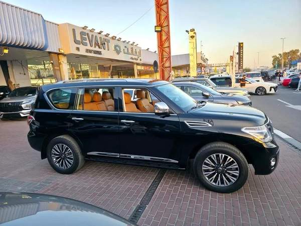 Nissan Patrol SE Platinum V6 Full Option Original Paint Gcc Single Owner Well Maintained In Company