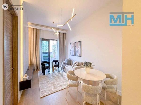 SOL Bay, Business Bay, Dubai