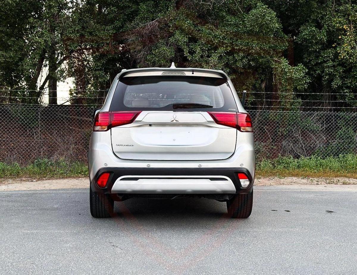 Used Mitsubishi Outlander 2023-11-11