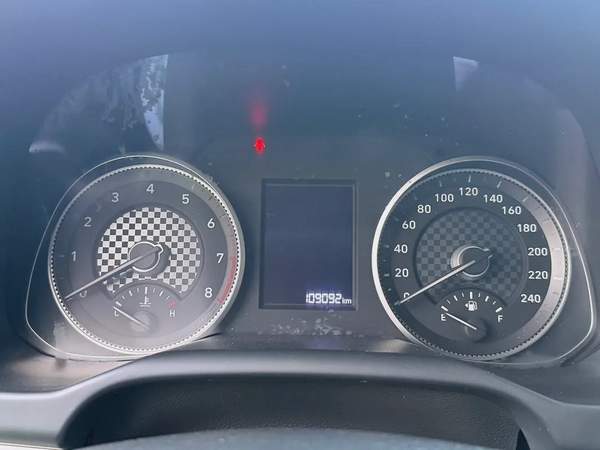 Hyundai Elantra GLS 2019 - GCC Specs - Excellent Condition