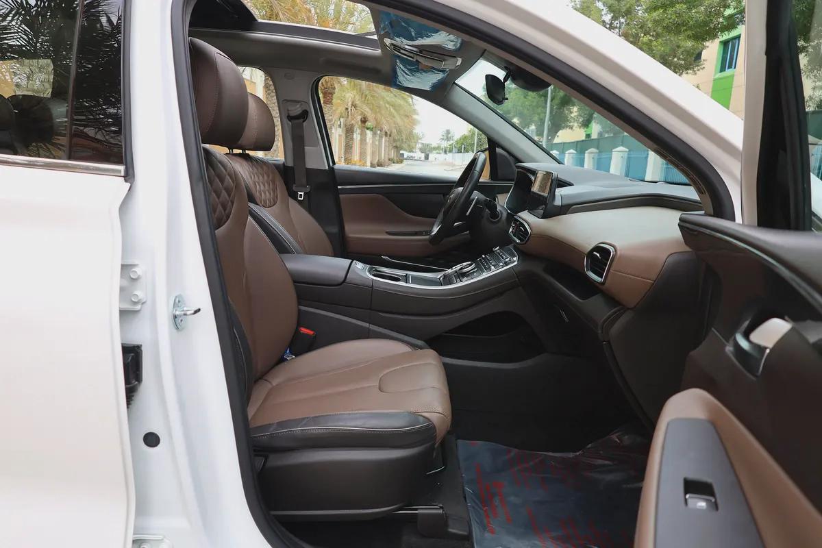 SANTA FE 2.5L ( COMFORT PLUS ) - GCC SPECS - UNDER WARRANTY UNTIL OCT 2028 - ACCIDENT FREE --16-16