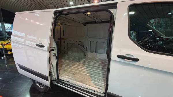 Ford Transit Van 2022 - GCC Specs - Excellent Condition