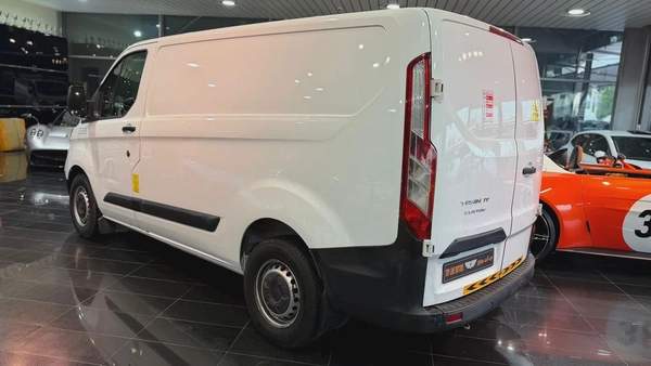 Ford Transit Van 2022 - GCC Specs - Excellent Condition