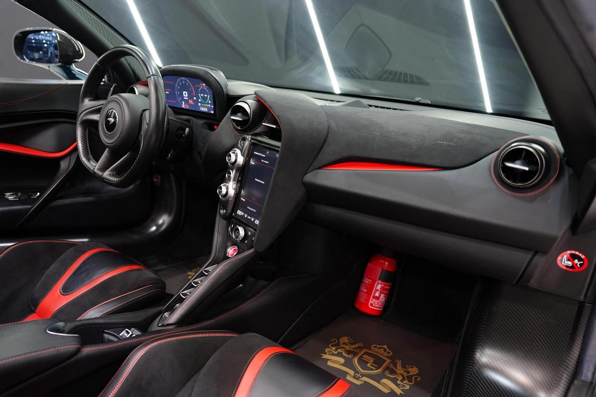 McLaren 720S Spider 2022-9-9