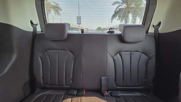 BAW M7 (Black)