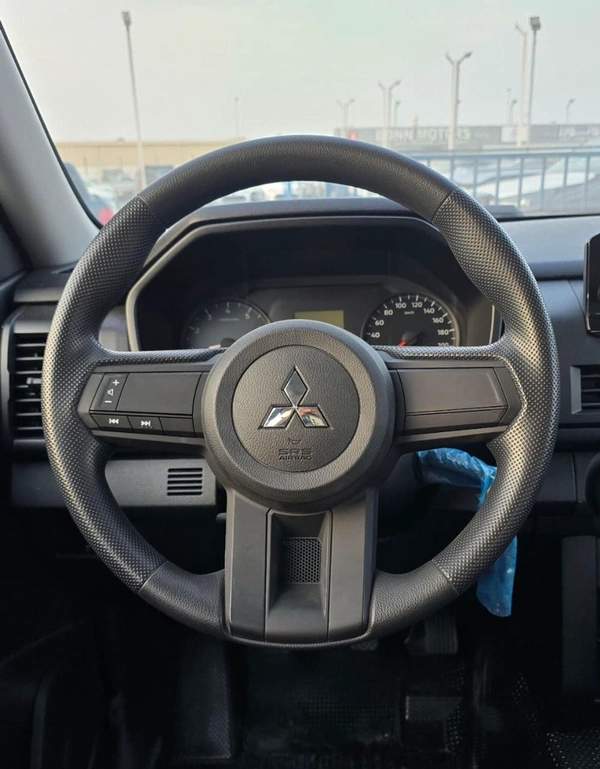 Mitsubishi L200 GL 2.4L (128 HP) Double Cab Utility