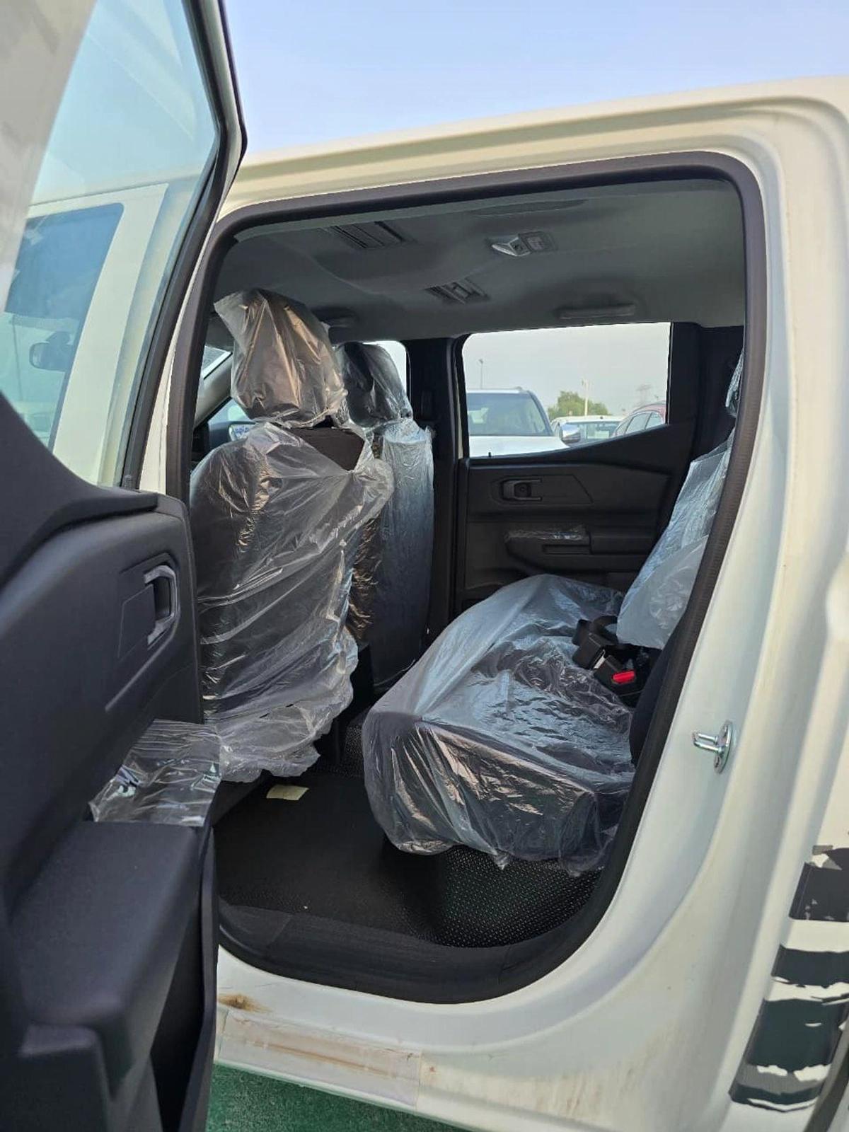 Mitsubishi L200 GL 2.4L (128 HP) Double Cab Utility-5-5