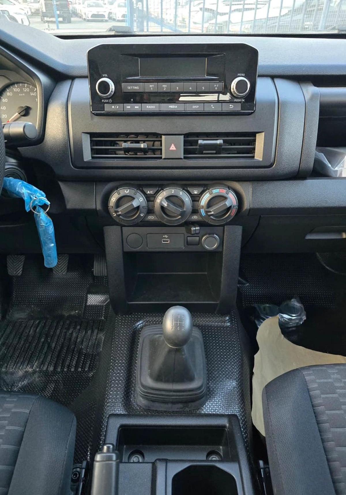 Mitsubishi L200 GL 2.4L (128 HP) Double Cab Utility-7-7