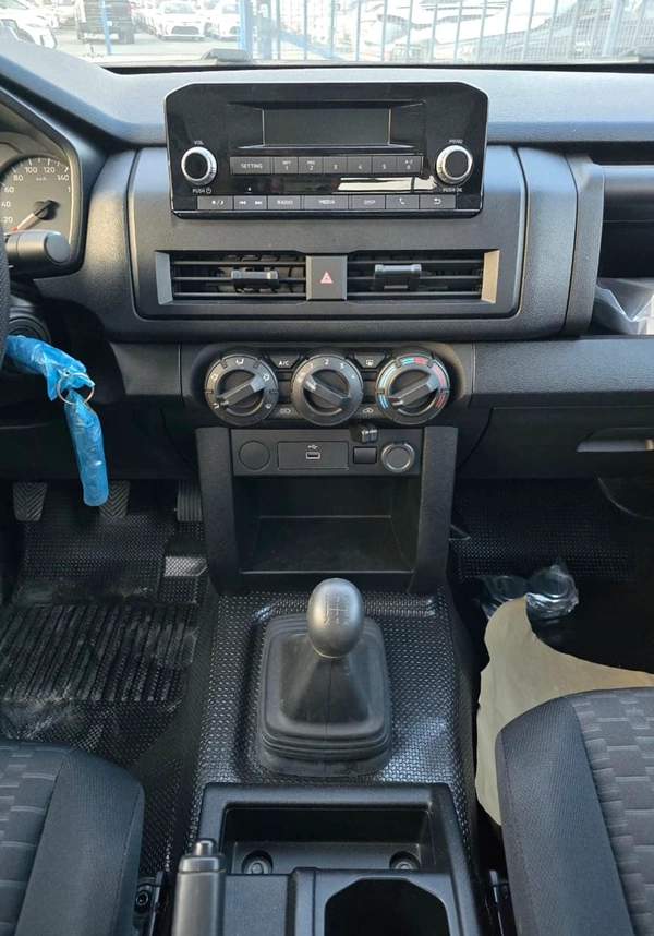 Mitsubishi L200 GL 2.4L (128 HP) Double Cab Utility