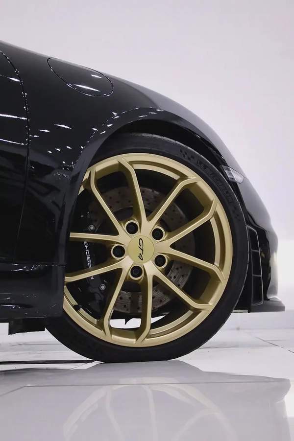 PORSCHE GT4 CARBON PACKAGE + PREMIUM RIMS + FULLY LOADED + WARRANTY UNTIL JUNE 2027